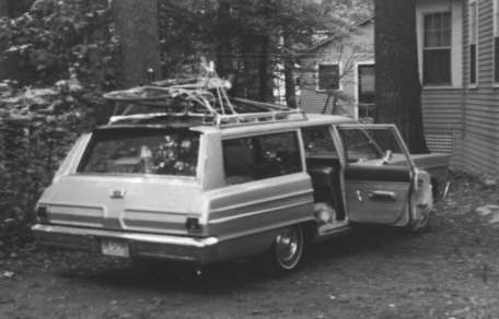 famcar01.JPG - 16.5 K